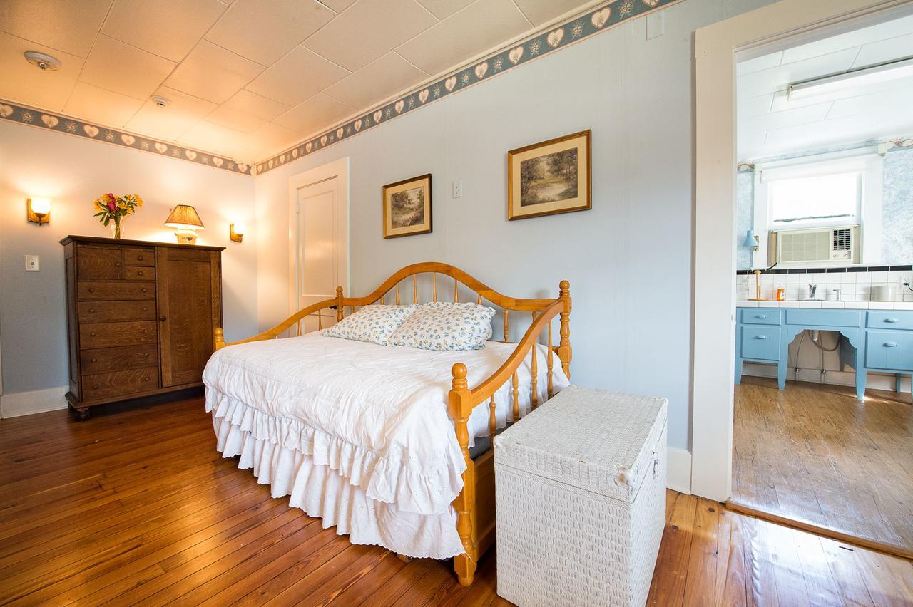 Farnsworth House Bed And Breakfast Mount Dora Bagian luar foto